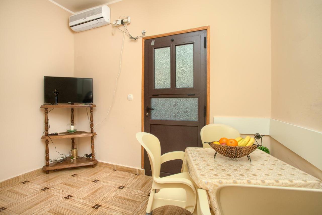 Apartment Vladan Котор Екстериор снимка